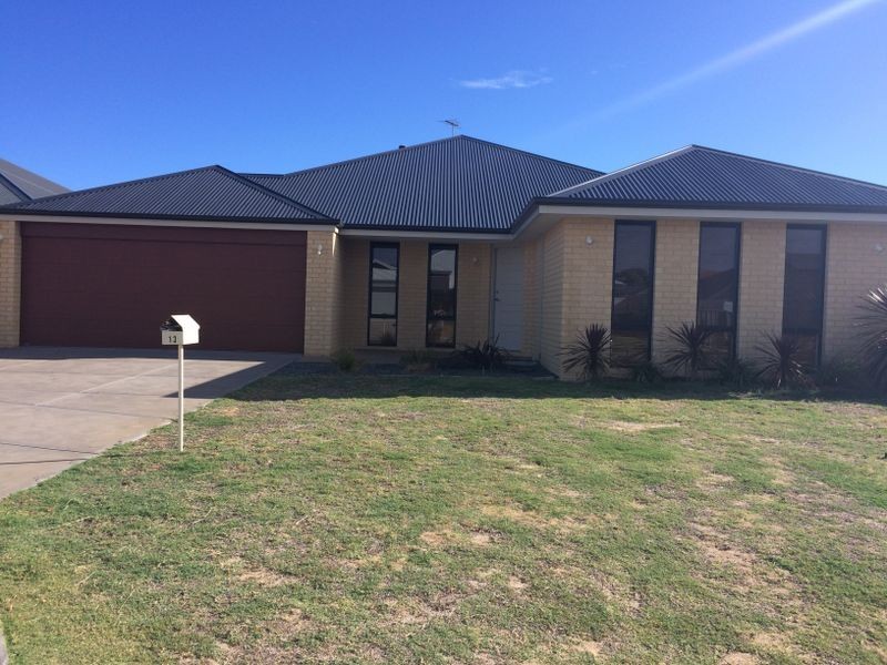 13 Geographe Bay Pass, Secret Harbour WA 6173