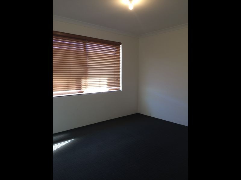 13 Geographe Bay Pass, Secret Harbour WA 6173