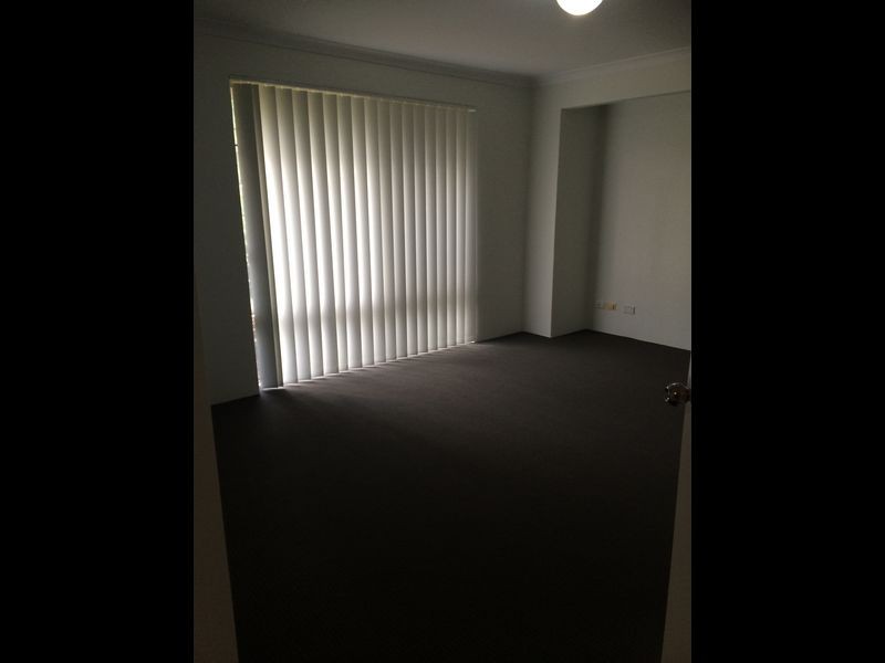 17 la Spezia Drive, Secret Harbour WA 6173