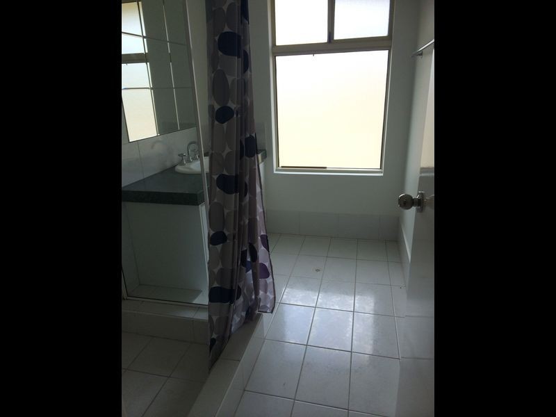 17 la Spezia Drive, Secret Harbour WA 6173