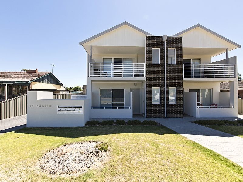 1/12 Elizabeth Street, Mandurah WA 6210