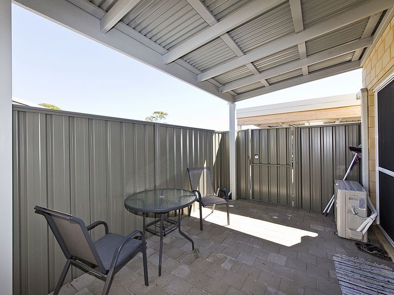 1/12 Elizabeth Street, Mandurah WA 6210