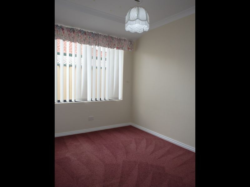 25 Bopeechee Way, Port Kennedy WA 6172