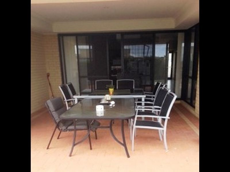 21 Antonio Circuit, Port Kennedy WA 6172