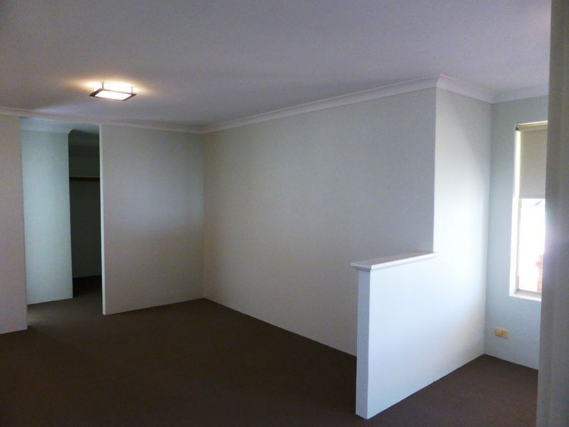 7 Canouan Loop, Secret Harbour WA 6173