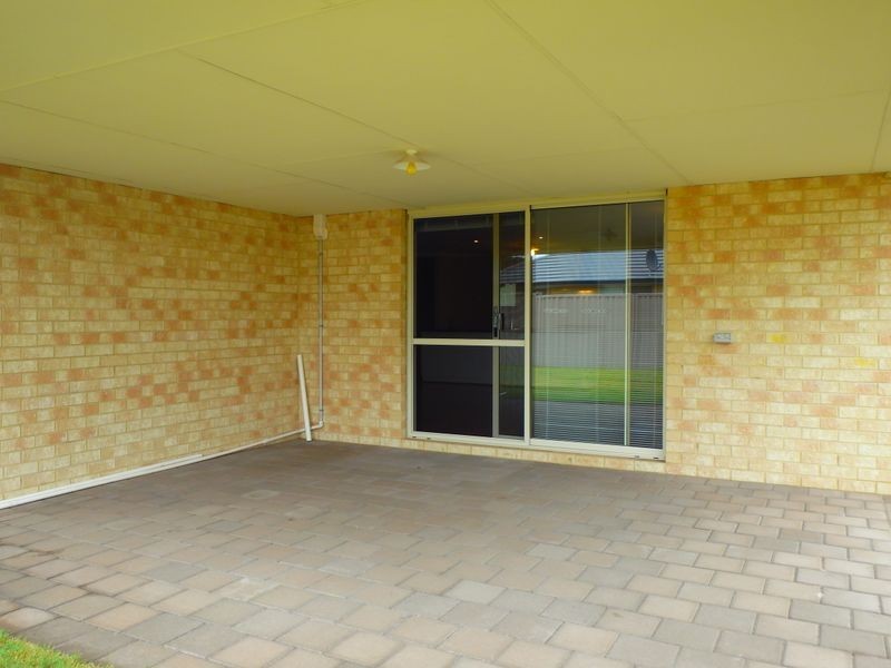 14 Pavonia Parade, Baldivis WA 6171