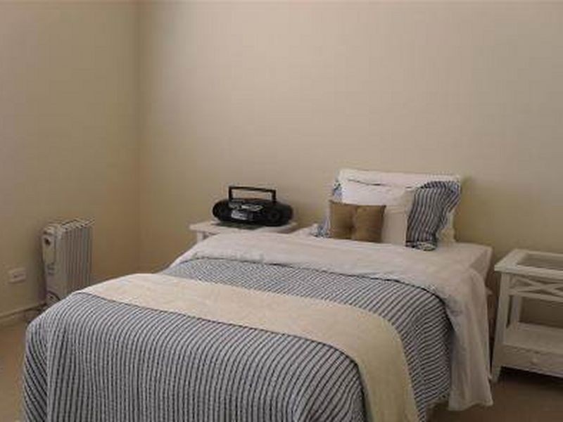 8C Victoria Street, Rockingham WA 6168