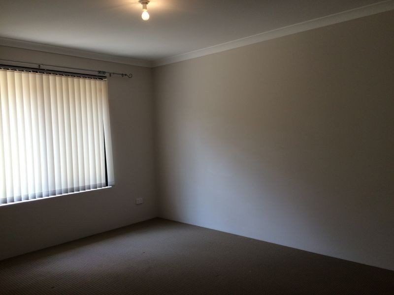 64 Bancoura Parkway, Secret Harbour WA 6173