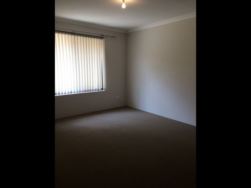 64 Bancoura Parkway, Secret Harbour WA 6173