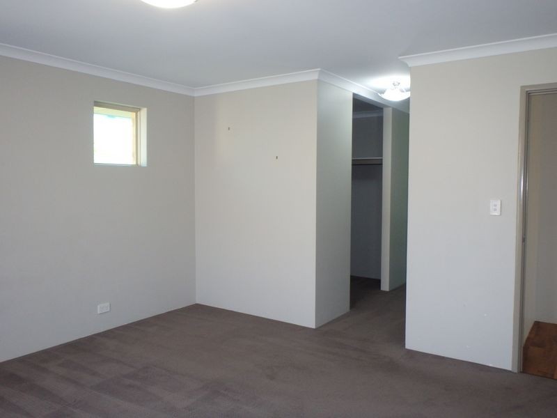 12 Bailey Way, Bertram WA 6167