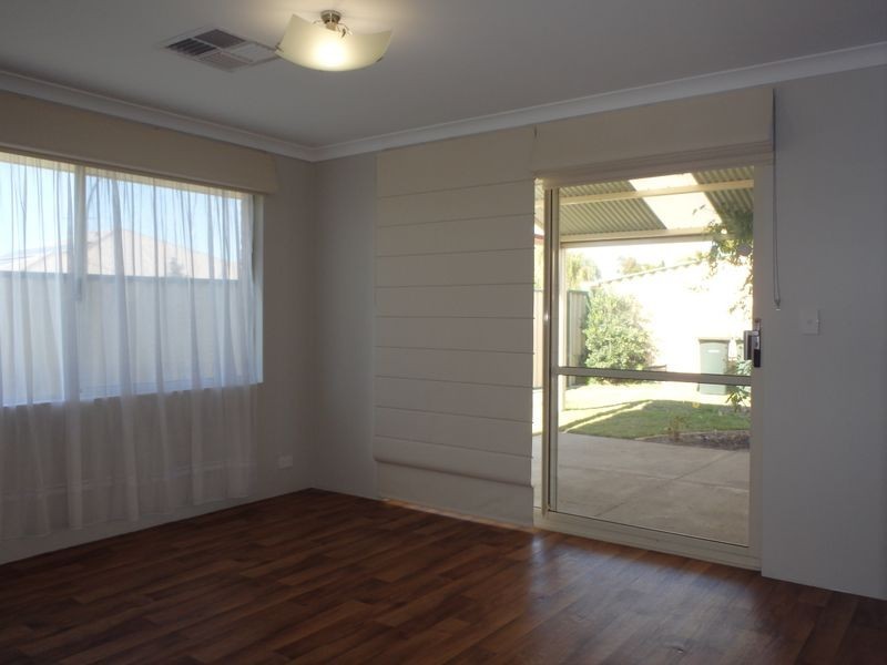 12 Bailey Way, Bertram WA 6167