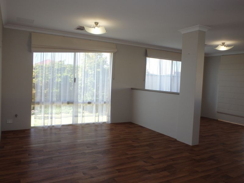 12 Bailey Way, Bertram WA 6167