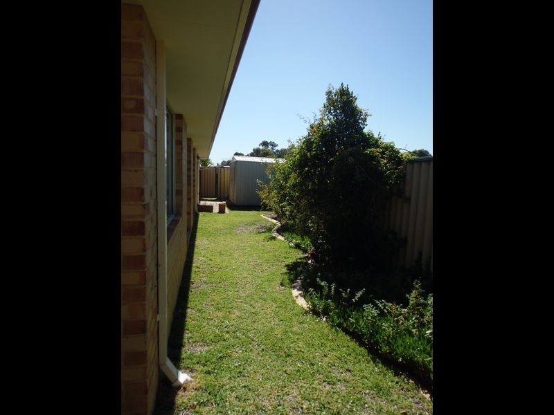 12 Bailey Way, Bertram WA 6167