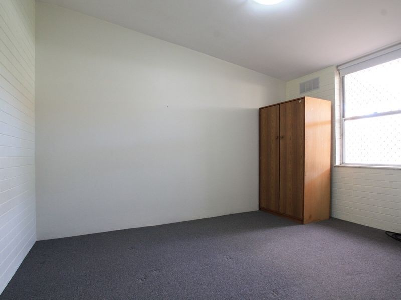 118b Kent Street, Rockingham WA 6168