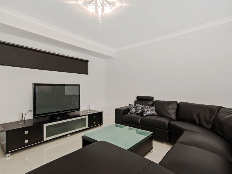 27a Parkin Street, Rockingham WA 6168