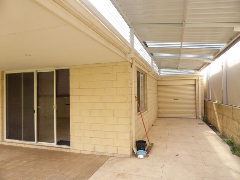 6 Ravenglass Crescent, Waikiki WA 6169