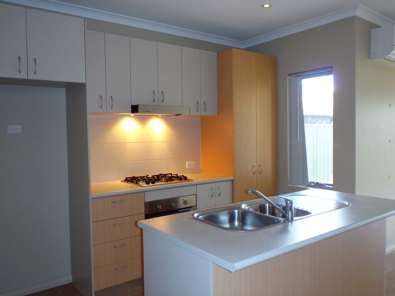 12 Rubens Circuit, Baldivis WA 6171