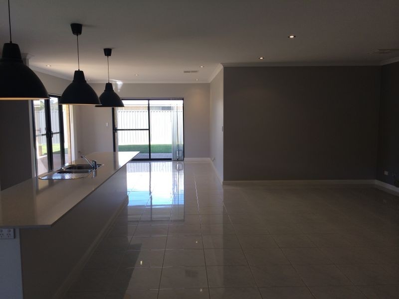69 Burlington Drive, Baldivis WA 6171