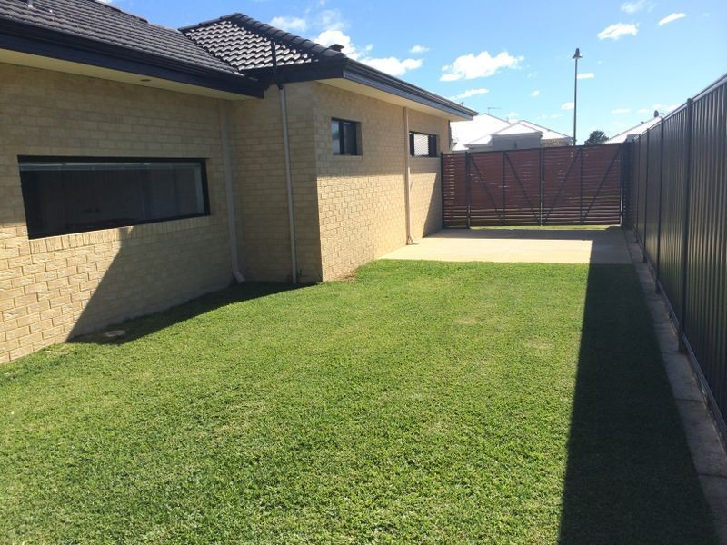 69 Burlington Drive, Baldivis WA 6171