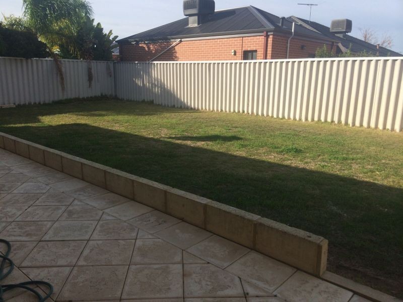 35 Pastrana Cresent, Port Kennedy WA 6172