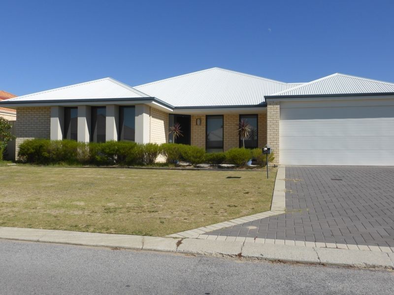 20 Champlain Road, Secret Harbour WA 6173