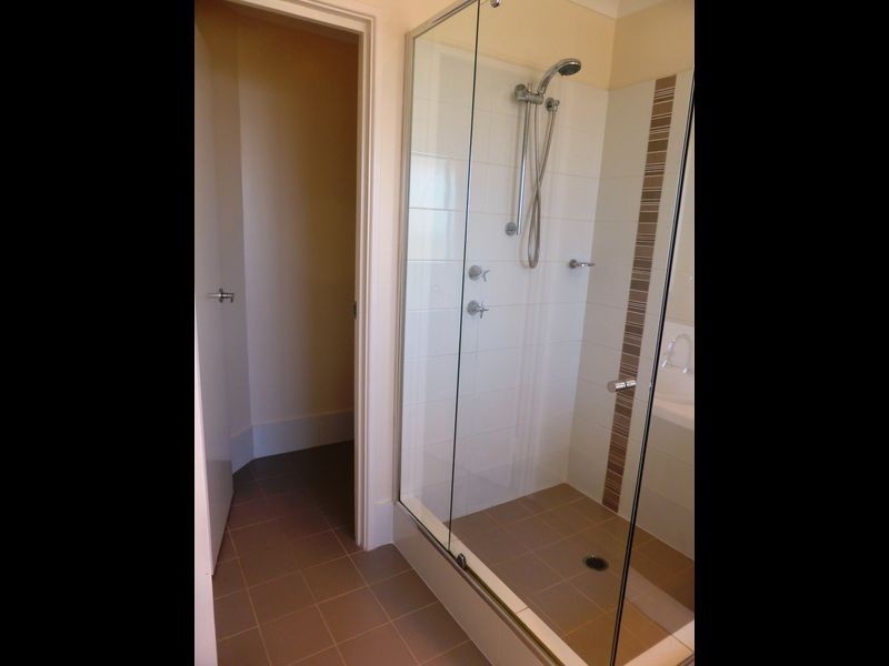 2 Bonapart  Drive, Secret Harbour WA 6173