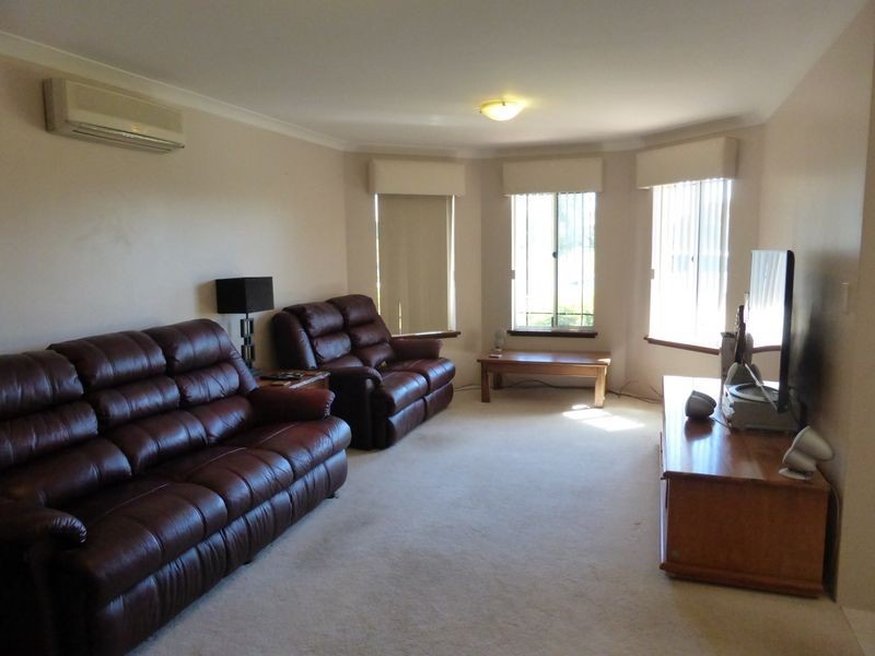 22 Stamford Cresent, Secret Harbour WA 6173