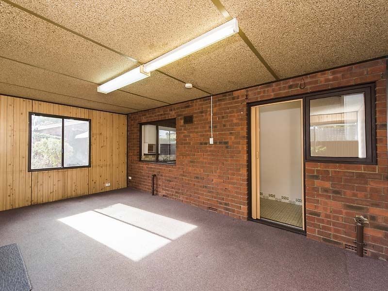 65 Read Street, Rockingham WA 6168