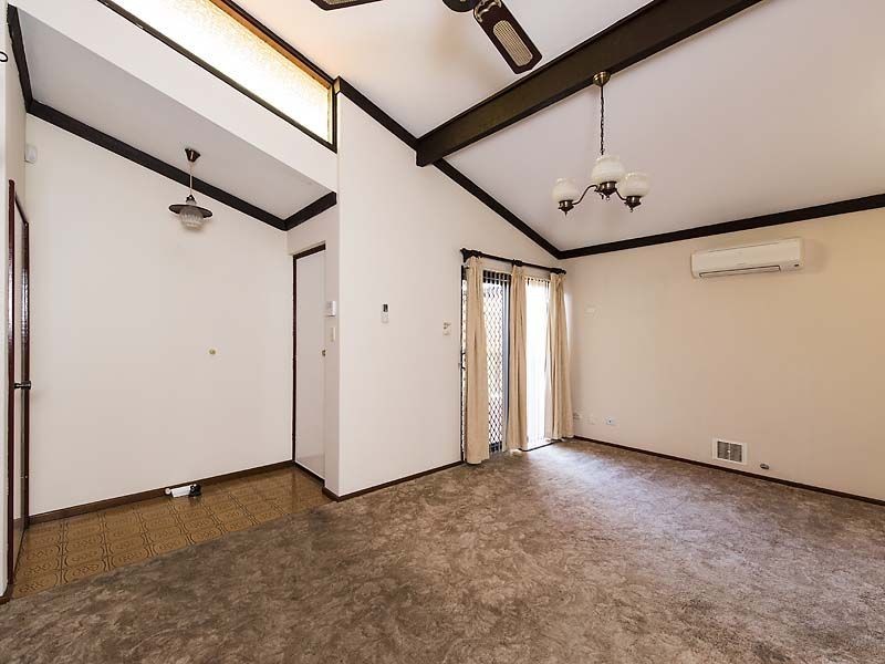 65 Read Street, Rockingham WA 6168