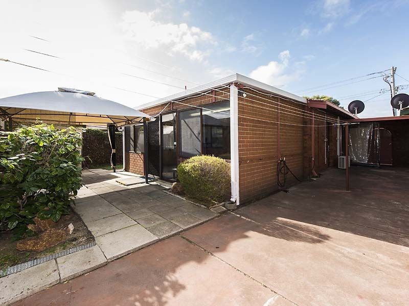 65 Read Street, Rockingham WA 6168