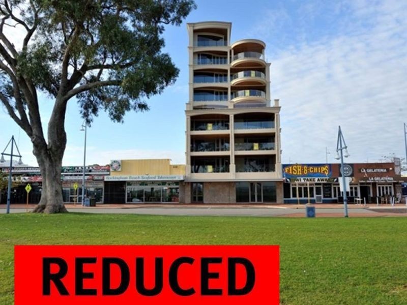 6/3 Rockingham Beach Road, Rockingham WA 6168