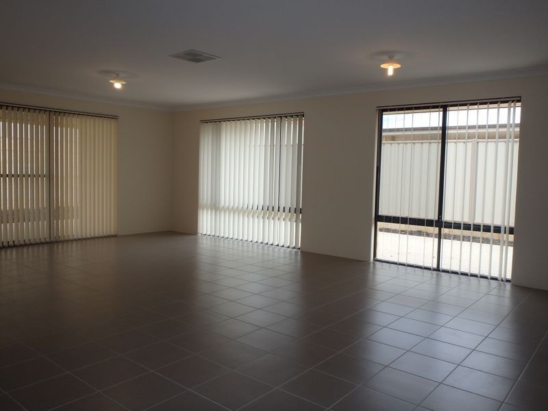 3 Alassio Parade,, Secret Harbour WA 6173