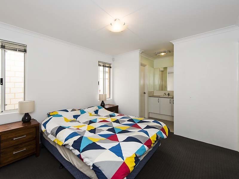 21 Molonglo Crescent, Baldivis WA 6171