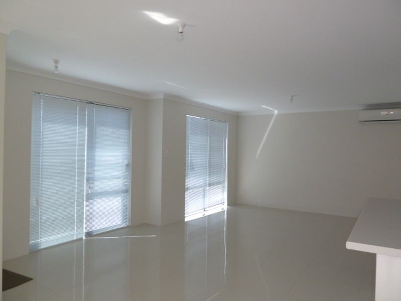 4a Calingiri crescent, Baldivis WA 6171