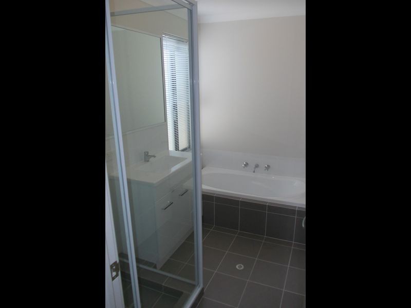 4a Calingiri crescent, Baldivis WA 6171