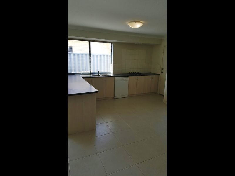 6 Flame Tree loop, Baldivis WA 6171