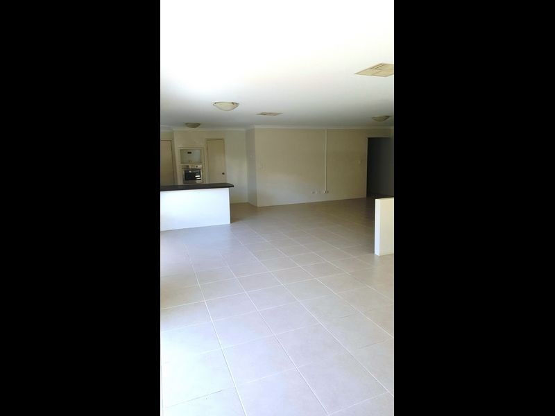 6 Flame Tree loop, Baldivis WA 6171