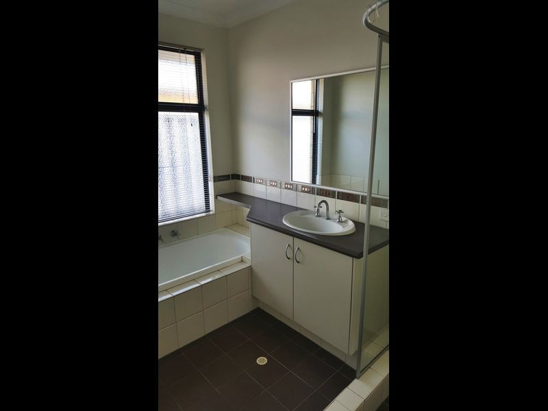 6 Flame Tree loop, Baldivis WA 6171