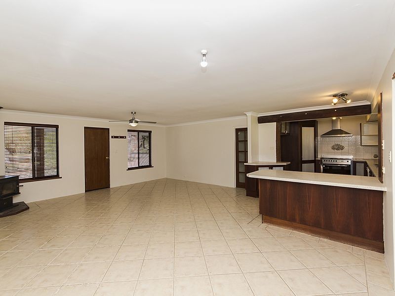 7 Winery drive, Karnup WA 6176