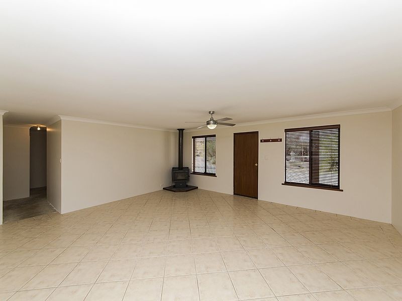 7 Winery drive, Karnup WA 6176