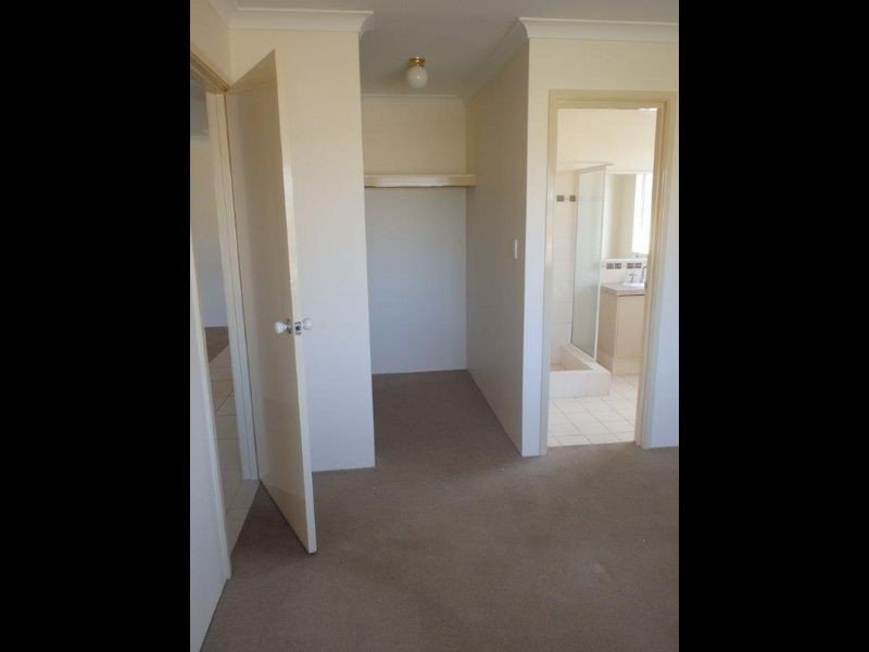 31 Antonio Circuit, Port Kennedy WA 6172