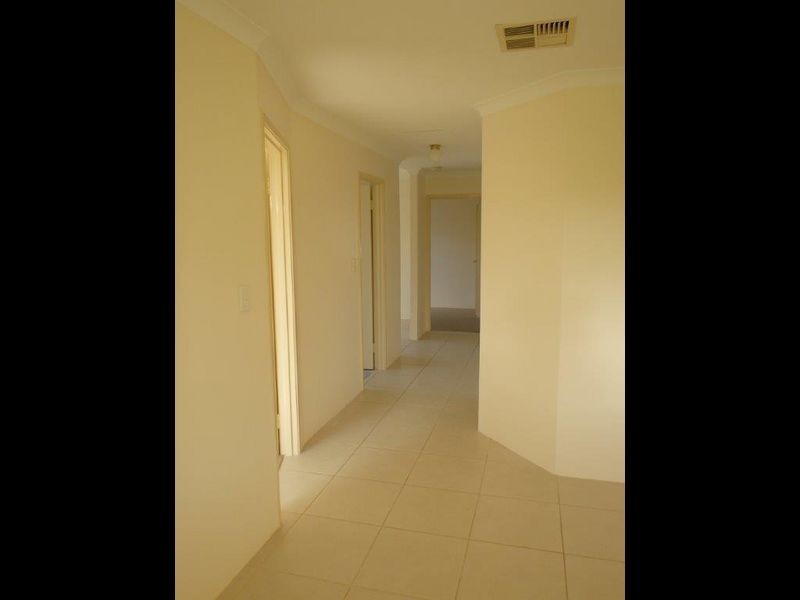 31 Antonio Circuit, Port Kennedy WA 6172