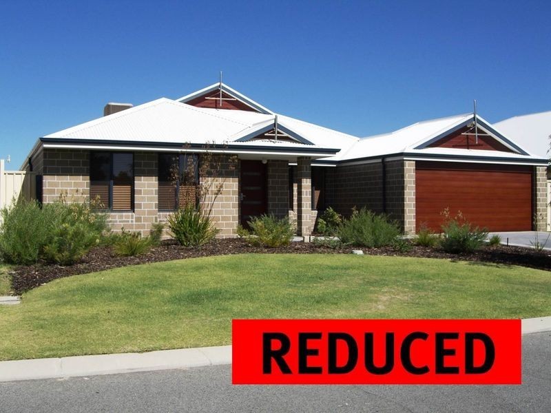 10 Frenchmans Crescent, Secret Harbour WA 6173