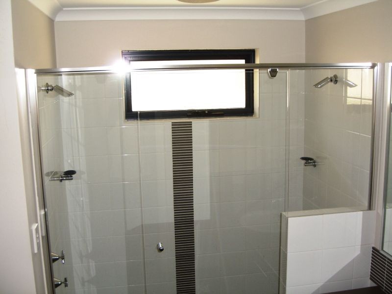 10 Frenchmans Crescent, Secret Harbour WA 6173