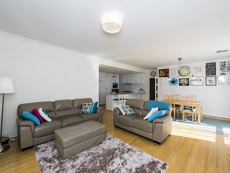 166b Safety Bay road, Shoalwater WA 6169