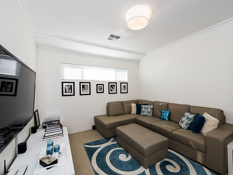 166b Safety Bay road, Shoalwater WA 6169