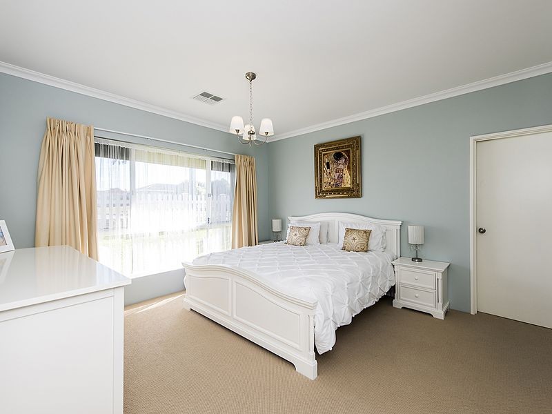 166b Safety Bay road, Shoalwater WA 6169