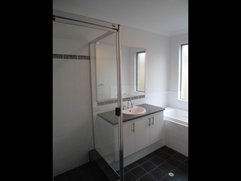 84 Makybe Drive, Baldivis WA 6171