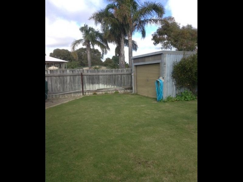 45 St Andrews Loop, Cooloongup WA 6168