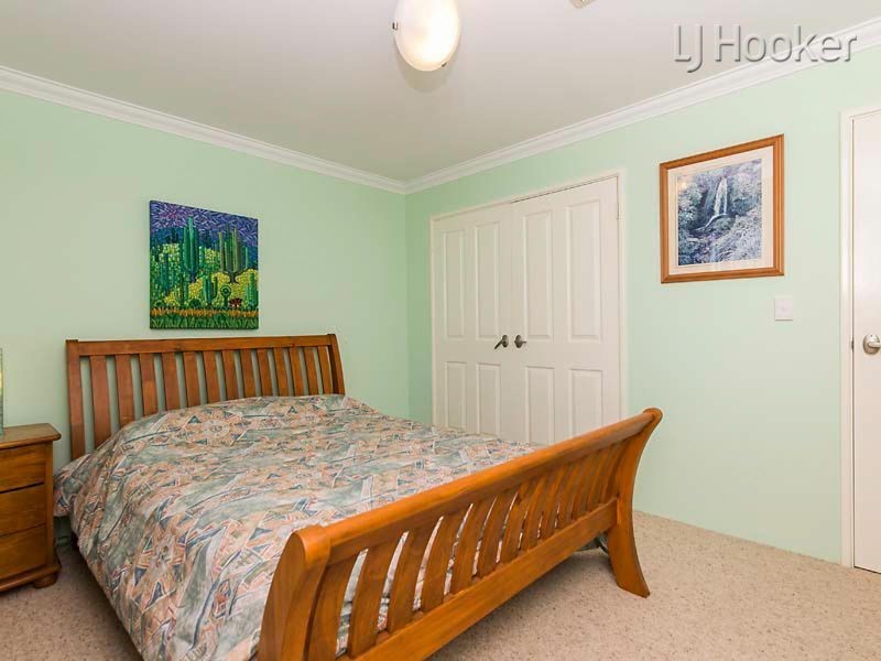 19 Cobblestones Circuit, Secret Harbour WA 6173